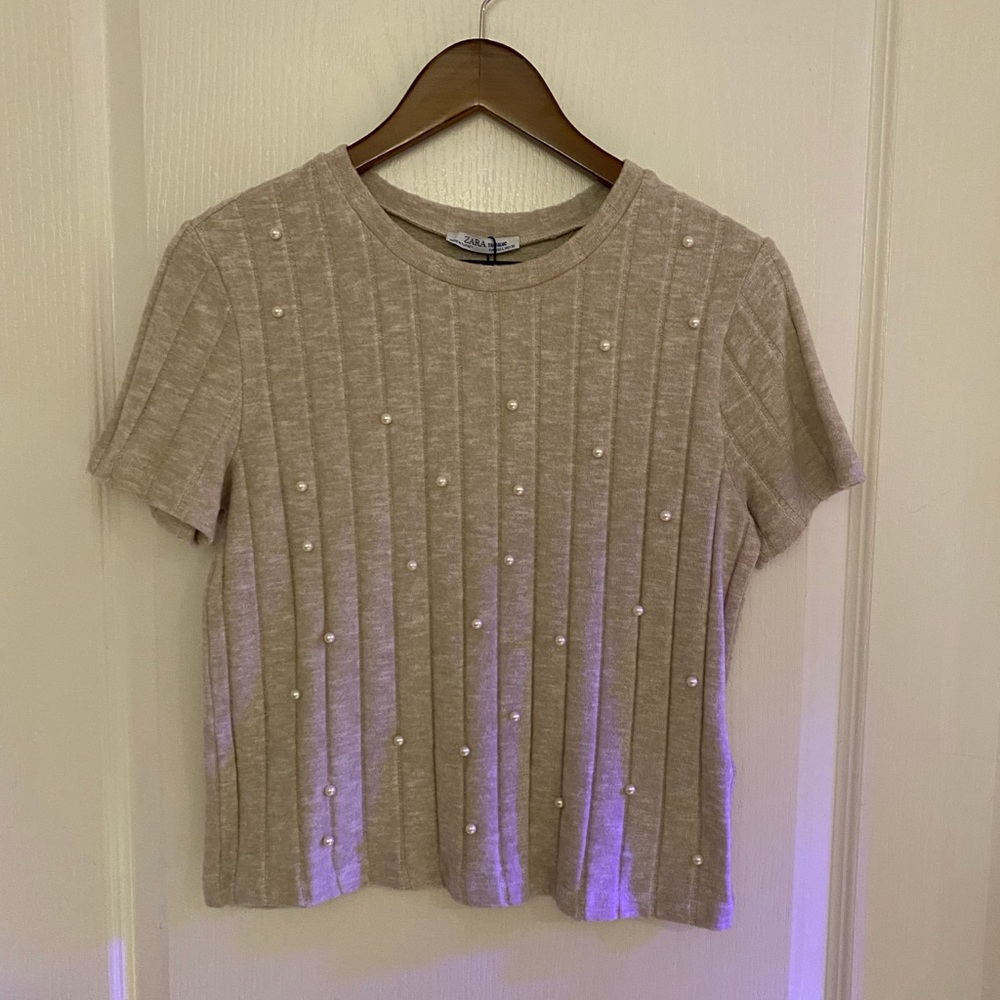 ✨ Zara pearl top ✨
